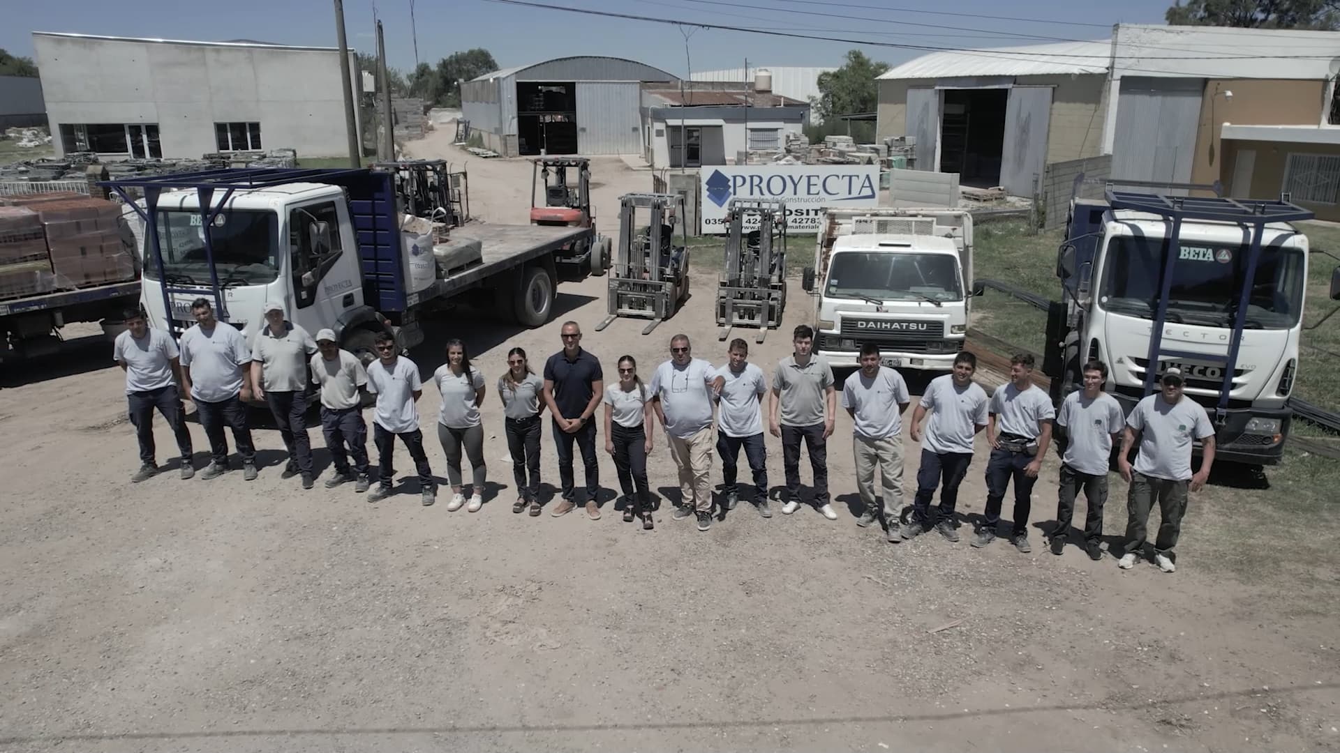 Proyecta Materiales cover